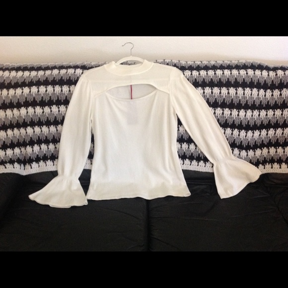 Jennifer Lopez Sweaters - Jennifer Lopez L/S Shirt - NEW!